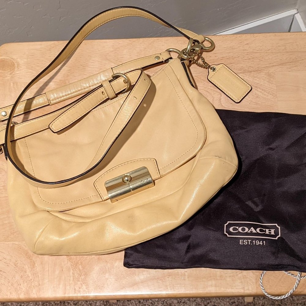 Coach Kristin Buttercup yellow leather east west crossbody bag w/ dust bag